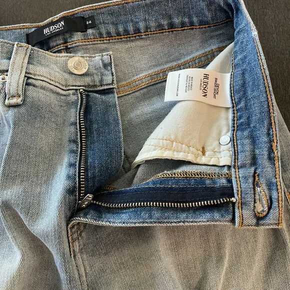 Hudson Women's Devon High Rise Biker Blue Denim Shorts, Size 24 NWT - Picture 4 of 10